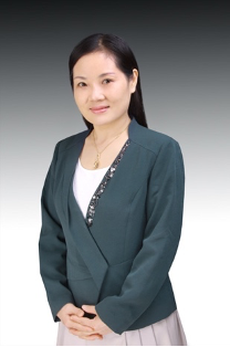 李华